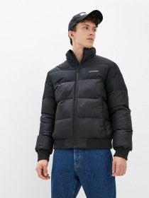 Демісезонна куртка Calvin Klein Jeans модель J30J318219_0GO Фото