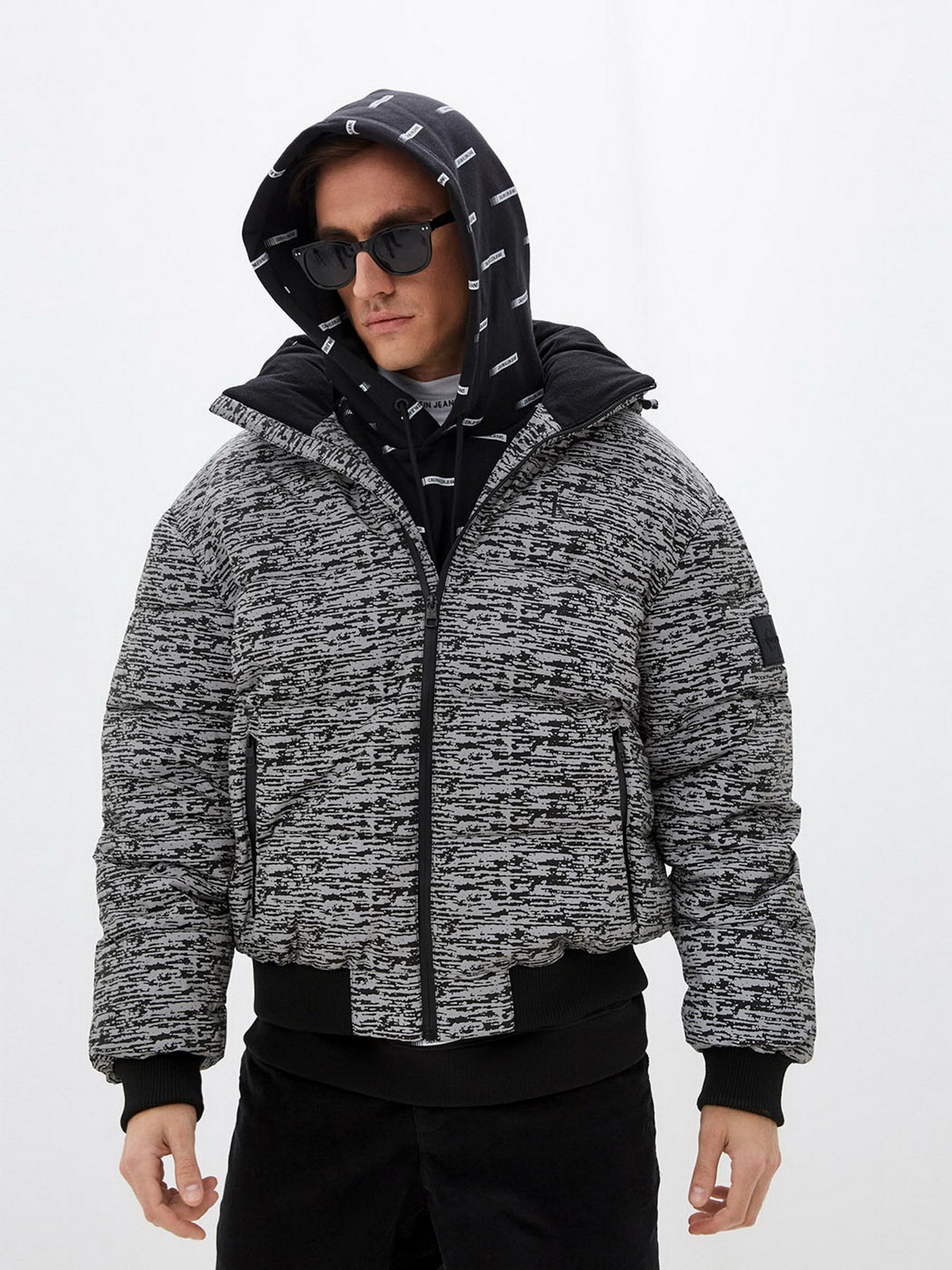 Демісезонна куртка Calvin Klein Jeans модель J30J318659_0GL Фото