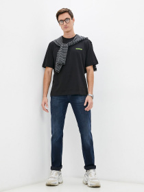 Футболки і поло Calvin Klein Jeans модель J30J319315_BEH Фото