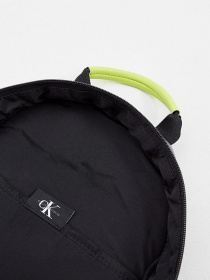 Рюкзаки Calvin Klein Jeans Sport Essential Campus Bp40 Puf модель K60K608696_BDS Фото