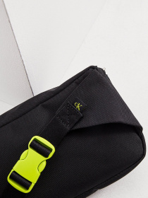 Поясная сумка Calvin Klein Jeans модель K50K507584_BDS Фото