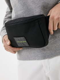 Поясная сумка Calvin Klein Jeans модель K50K507584_BDS Фото