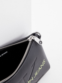 Кросс-боди Calvin Klein Jeans модель K60K608688_BDS Фото