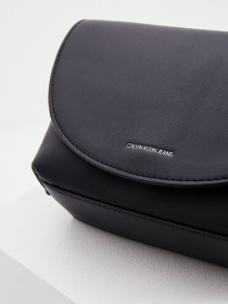 Сумка Calvin Klein Jeans модель K60K608693_BDS Фото