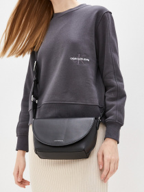 Сумка Calvin Klein Jeans модель K60K608693_BDS Сумка Calvin Klein Jeans модель K60K608693_BDS Фото