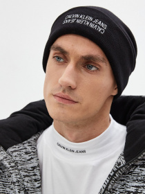 Шапка Calvin Klein Jeans модель K50K507182_BDS Фото