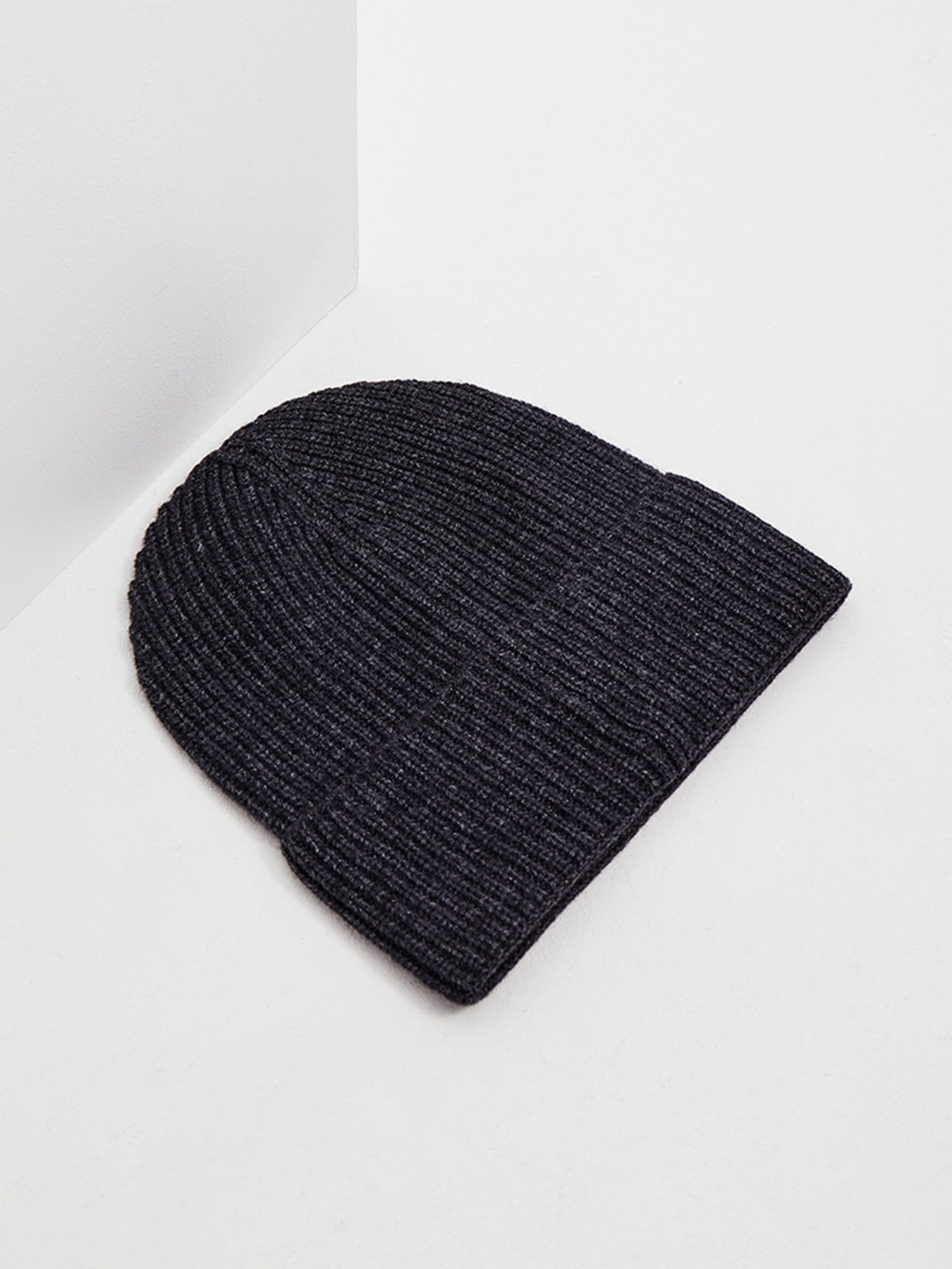 Шапка Calvin Klein Jeans модель K50K507495_BAX Фото