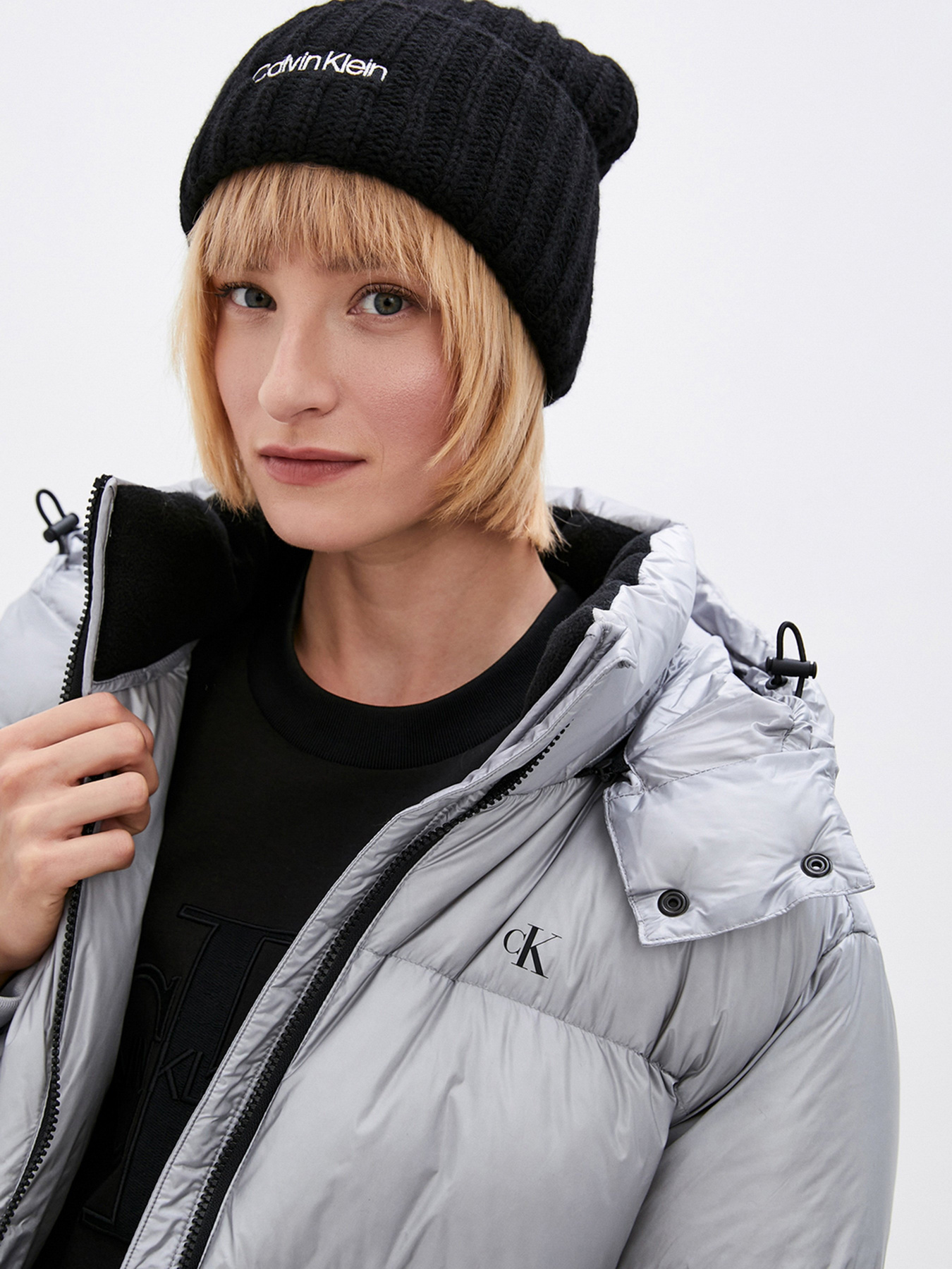 Шапка Calvin Klein Jeans модель K60K608535_BAX Фото