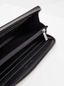 Гаманець Calvin Klein Jeans модель K50K507402_BAX Фото