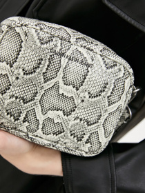 Сумка Calvin Klein Jeans модель K60K608226_0GJ Фото