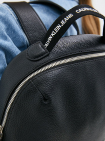 Рюкзаки Calvin Klein Jeans модель K60K608231_BDS Фото