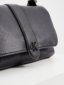 Сумка Calvin Klein Jeans модель K60K608268_BDS Фото