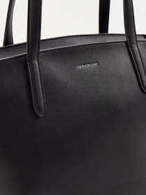 Сумка Calvin Klein Jeans модель K60K608384_BDS Фото