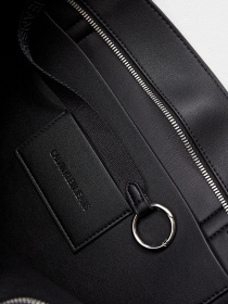 Сумка Calvin Klein Jeans модель K60K608384_BDS Фото