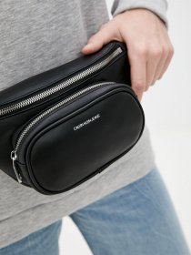 Сумка Calvin Klein Jeans модель K60K608694_BDS Фото