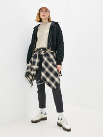 Футболки и поло Calvin Klein Jeans модель J20J217366_PBF Фото