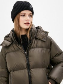 Шапка Calvin Klein Jeans модель K60K608364_BEH Фото