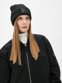 Шапка Calvin Klein Jeans модель K60K608525_BAX Фото