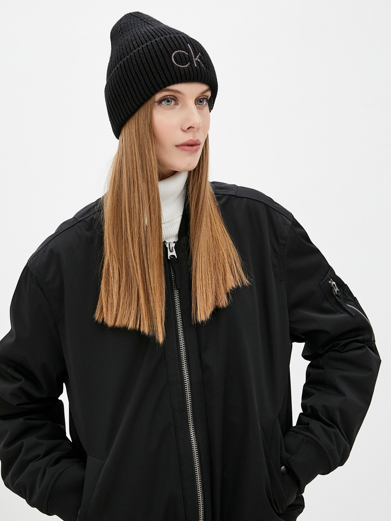 Шапка Calvin Klein Jeans модель K60K608660_BAX Фото