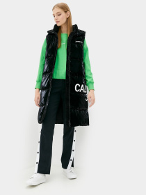 Утепленный жилет Calvin Klein Jeans модель J20J217282_BEH Утепленный жилет Calvin Klein Jeans модель J20J217282_BEH Фото