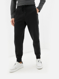 Штаны спортивные Calvin Klein Jeans модель J30J318595_BEH Фото