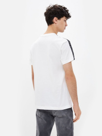 Футболки і поло Calvin Klein Jeans модель J30J318737_YAF Фото