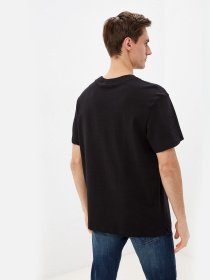 Футболки і поло Calvin Klein Jeans модель J30J318741_BEH Фото