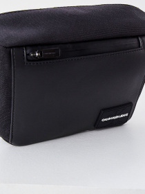 Поясная сумка Calvin Klein Jeans модель K50K507598_BDS Фото