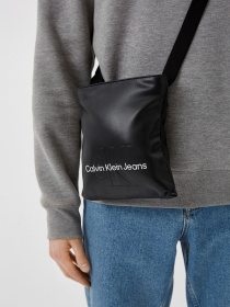 Кросс-боди Calvin Klein Jeans модель K50K508202_BDS Фото