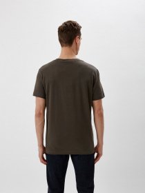 Футболки і поло Calvin Klein Jeans Модель J30J318691_LBL Фото