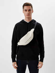 Кросс-боди Calvin Klein Jeans модель K50K508203_YAS Фото