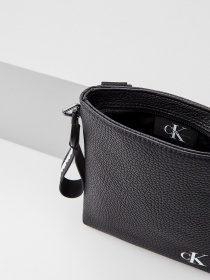 Кросс-боди Calvin Klein Jeans модель K50K508207_BDS Фото