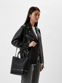 Кросс-боди Calvin Klein Jeans модель K60K608936_BDS Фото