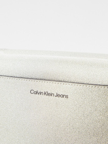Кросс-боди Calvin Klein Jeans модель K60K608942_01B Фото