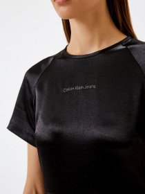 Сукні Calvin Klein Jeans Модель J20J217690_BEH Фото