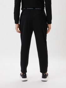 Повседневные штаны Calvin Klein Jeans модель J30J319654_BEH Фото