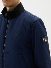 Демисезонная куртка Calvin Klein Jeans модель J30J319884_CBK Фото