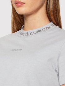 Футболки и поло Calvin Klein Jeans модель J20J215500_PS8 Фото