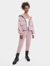 Демисезонная куртка Calvin Klein Jeans модель J20J217704_0JV Фото