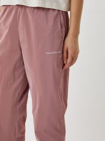 Штаны спортивные Calvin Klein Jeans модель J20J217748_0JV Фото