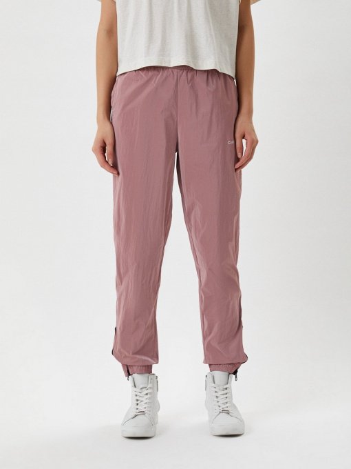 Штани спортивні Calvin Klein Jeans модель J20J217748_0JV Фото