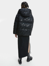 Зимняя куртка Calvin Klein Jeans модель J20J217804_0GJ Фото