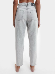 Джинсы мом Calvin Klein Jeans Mom модель J20J217828_1BZ Фото