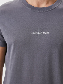 Футболки і поло Calvin Klein Jeans модель J30J319877_PTP Фото