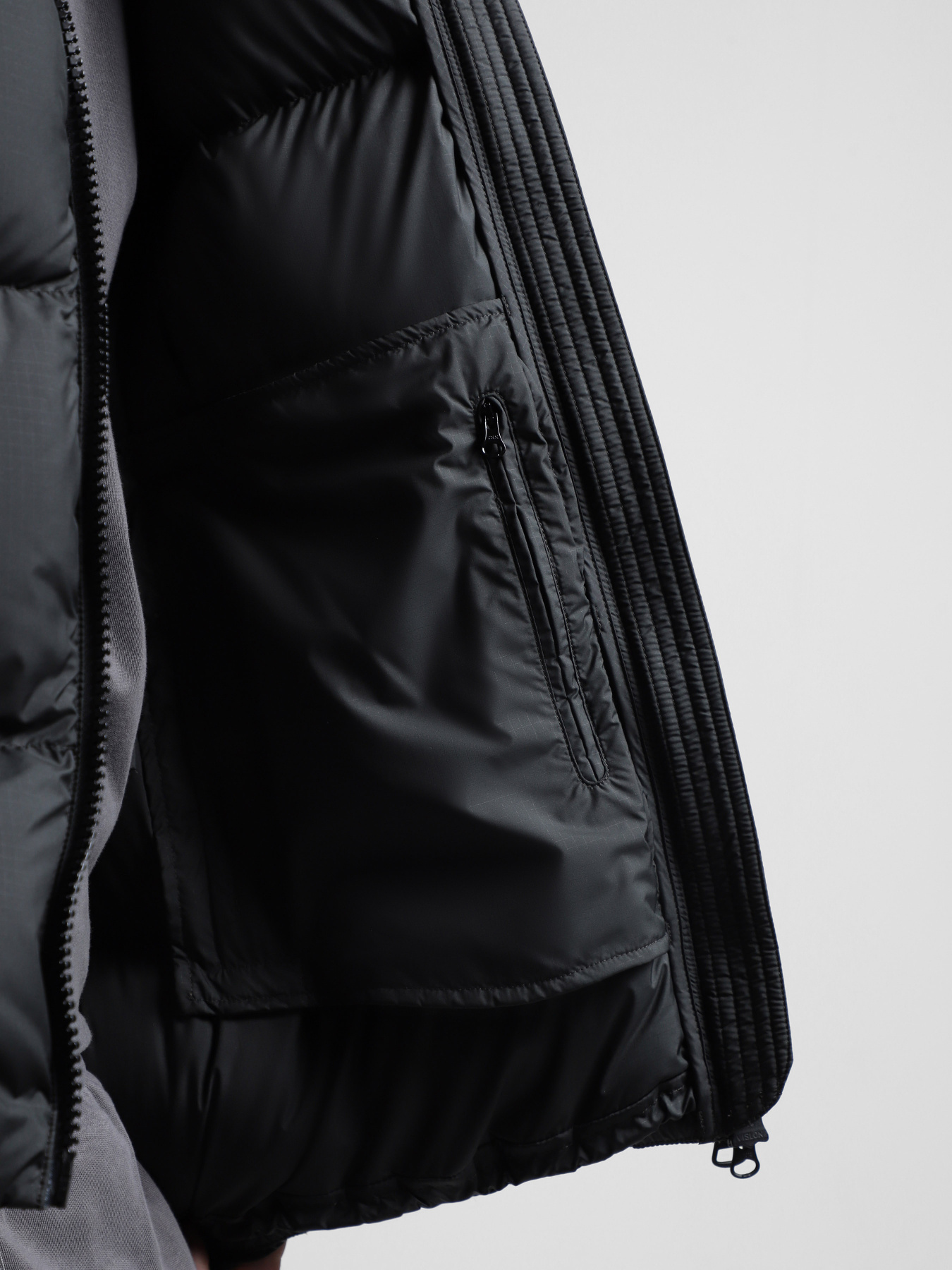 Пуховик Colmar модель 1261-7XT-475 Фото