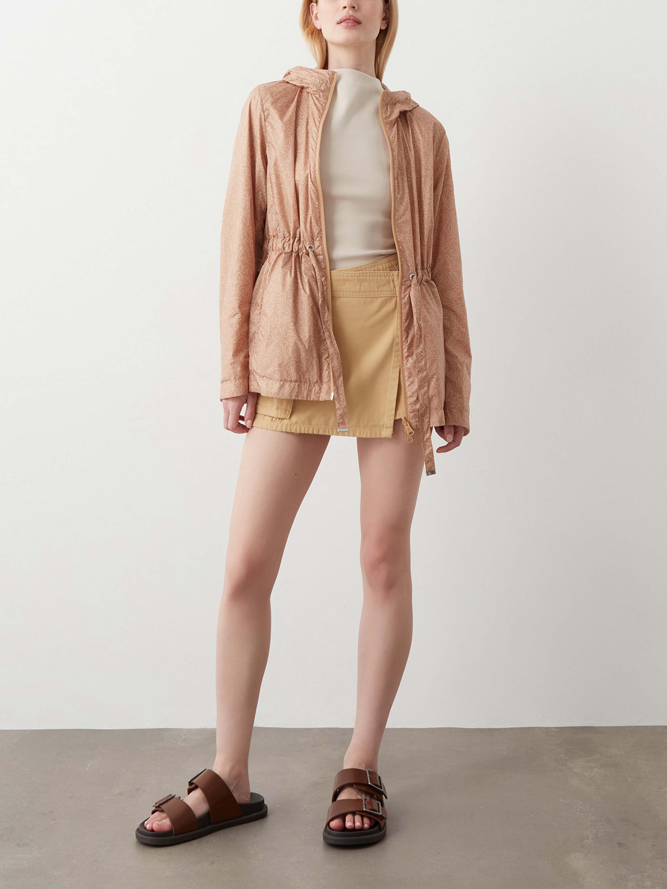 Ветровка Colmar модель 1909-9ZE-699 Фото