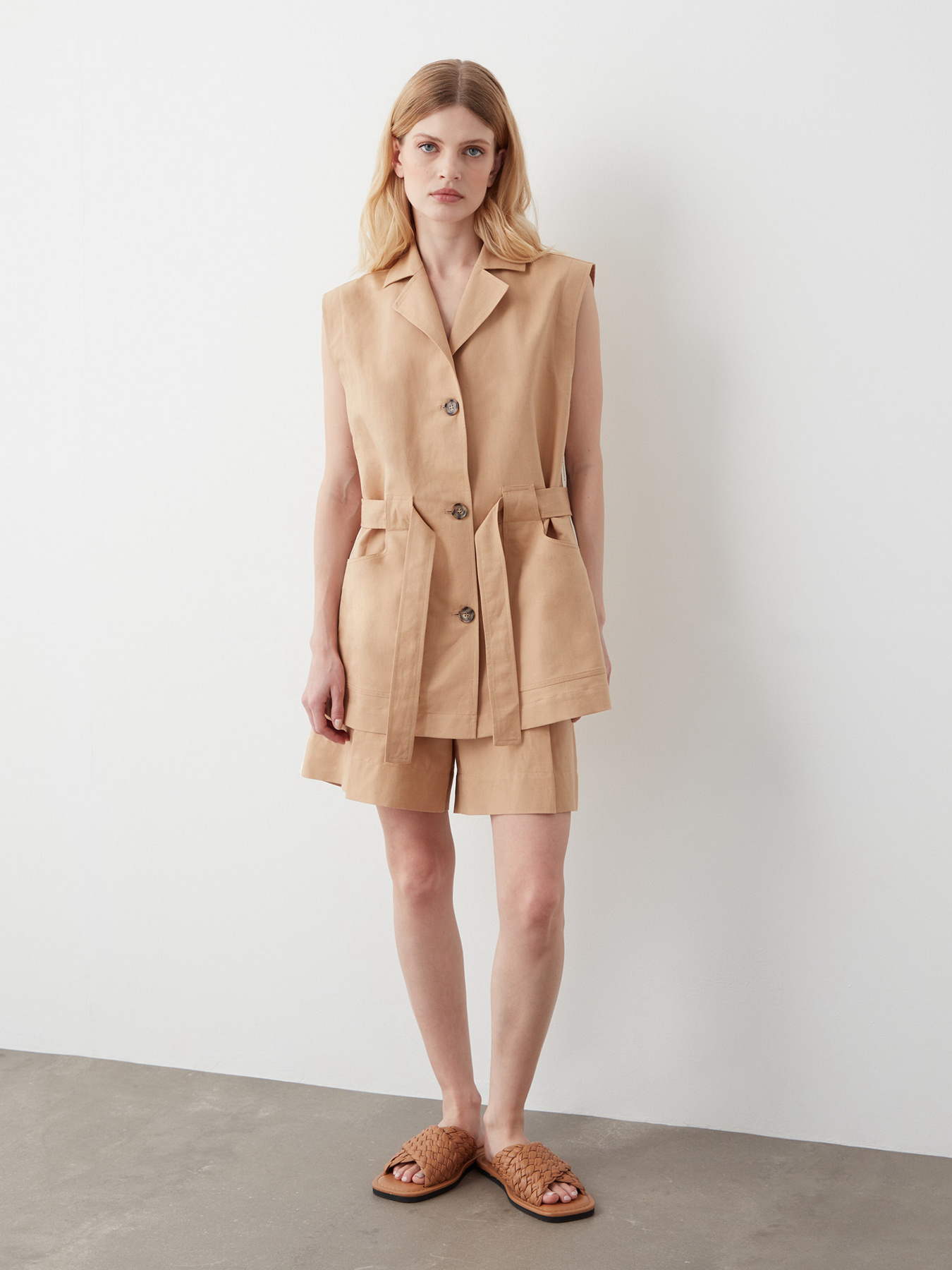 Жилет Colmar модель 8426-1ZA-699 Фото