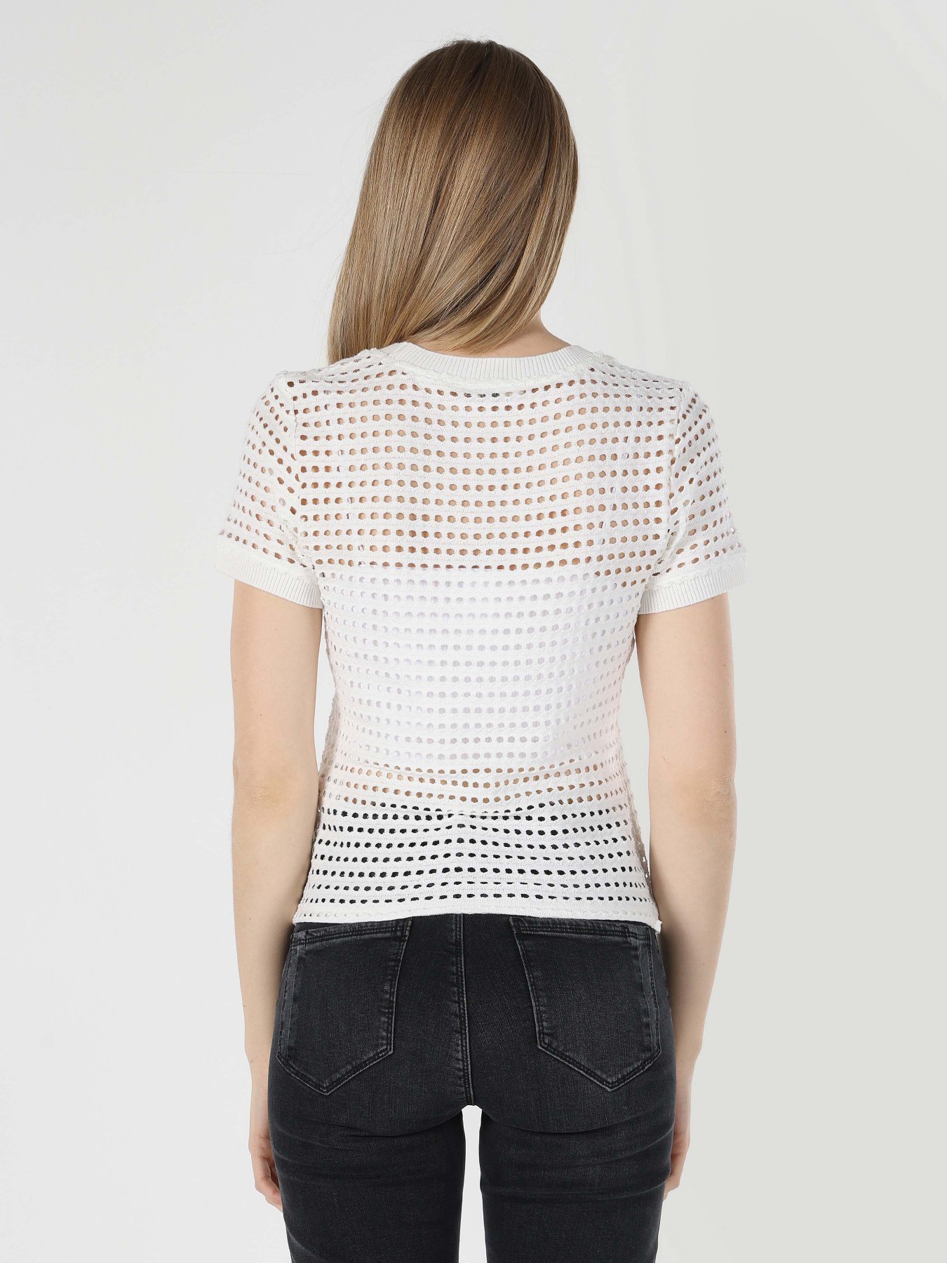 Футболка Colin’s модель CL1063310OFW Фото