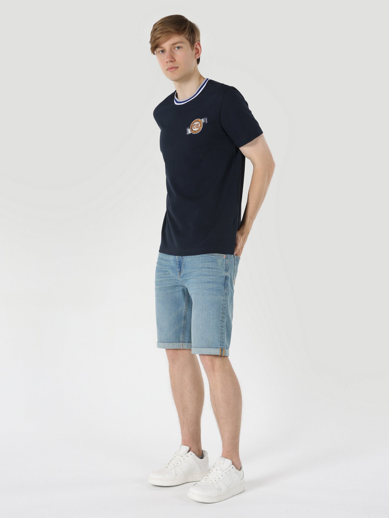 Футболка Colin’s модель CL1063355NAV Фото