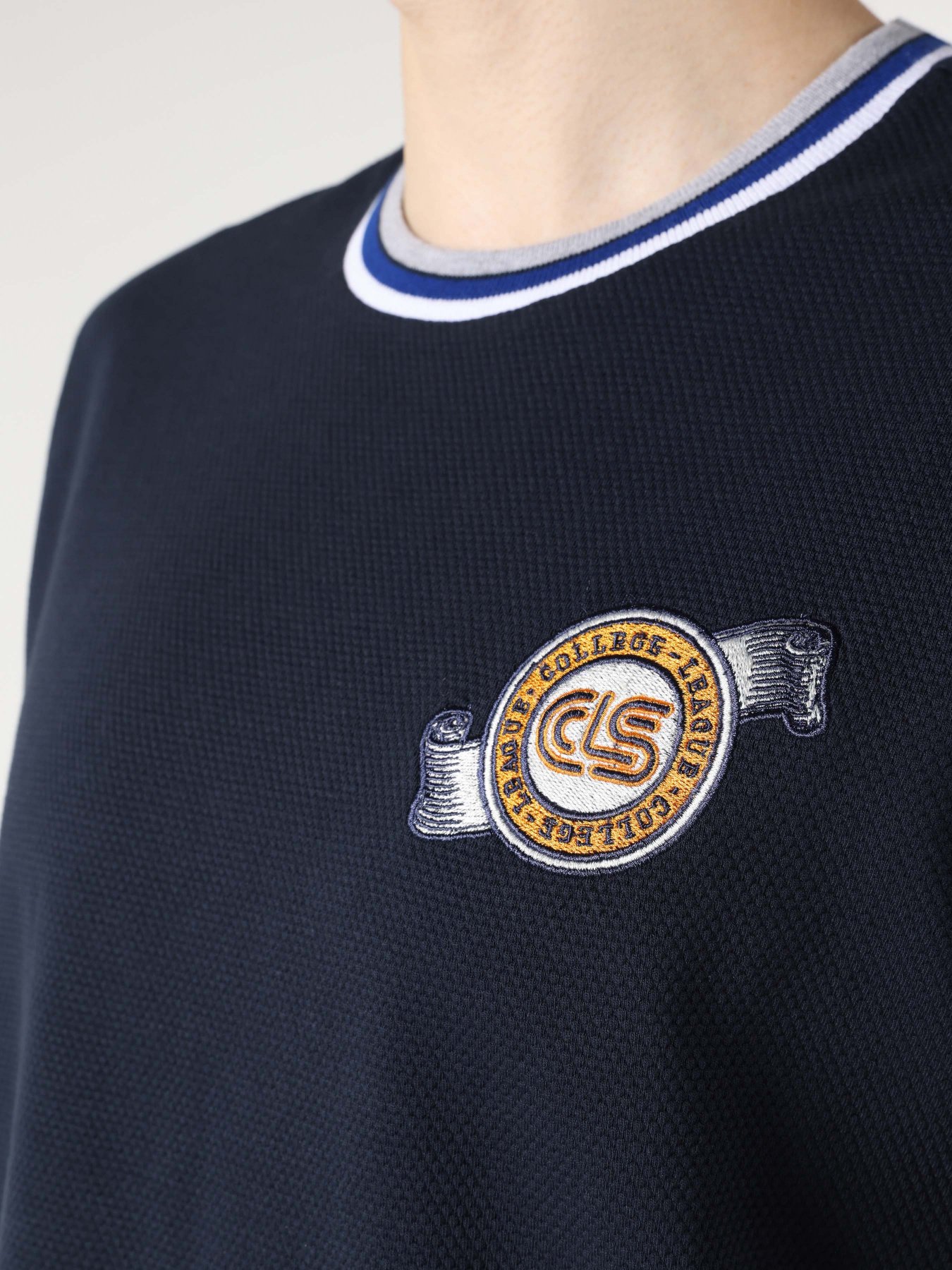 Футболка Colin’s модель CL1063355NAV Фото